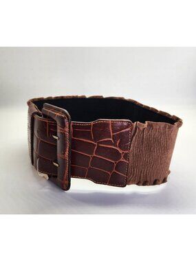 Express Women's Wide Brown Stretch Belt Size M Buckle Vintage with Tags  31in